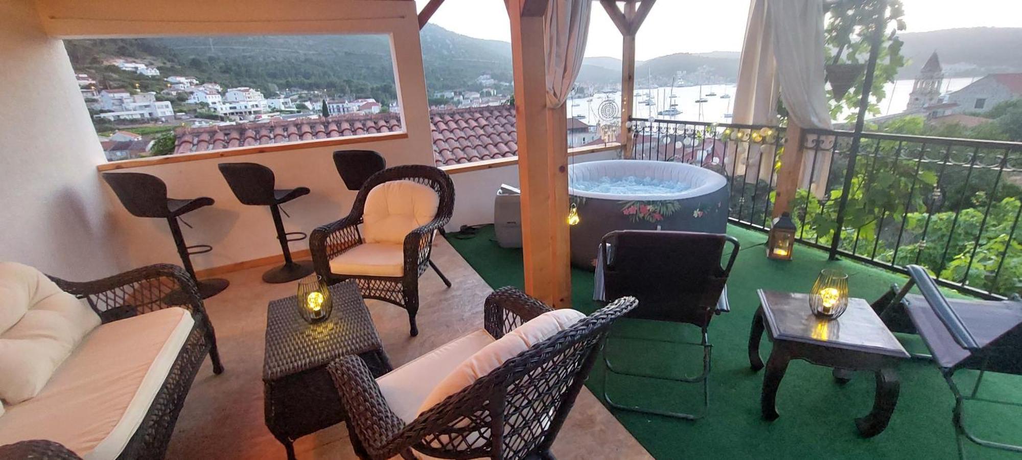 비스 Panoramic View With Jacuzzi 아파트 외부 사진